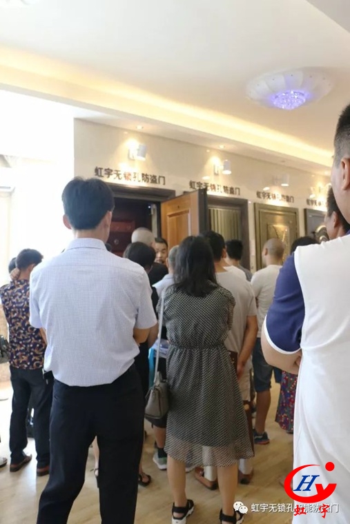 无锁孔智能防盗门品牌