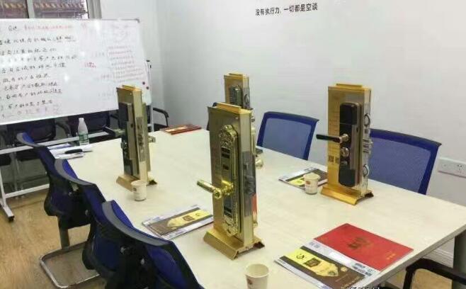 2018智能防盗门场景令人心动
